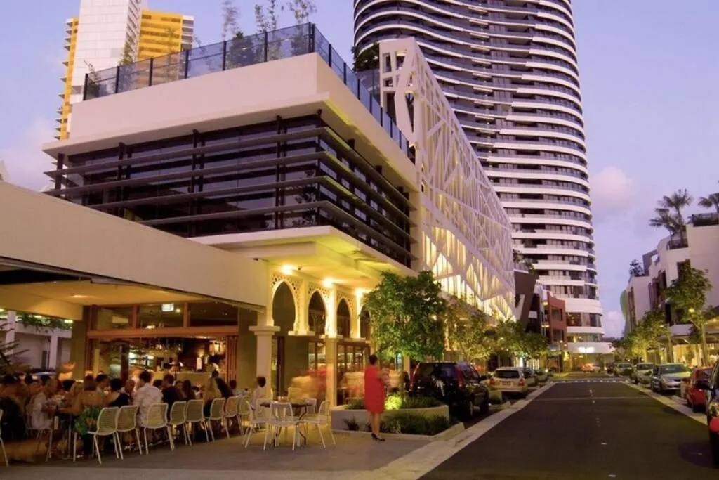 Stunning 2Br2B Spectacular Ocean Views Daire Gold Coast